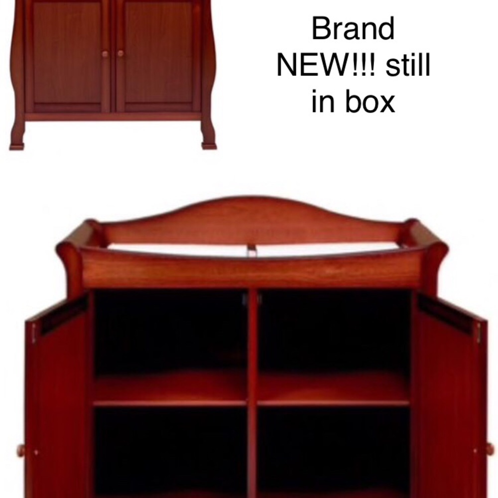 2 Draw DaVinci Changing table